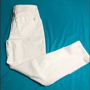 CHICO White slim leg Pants